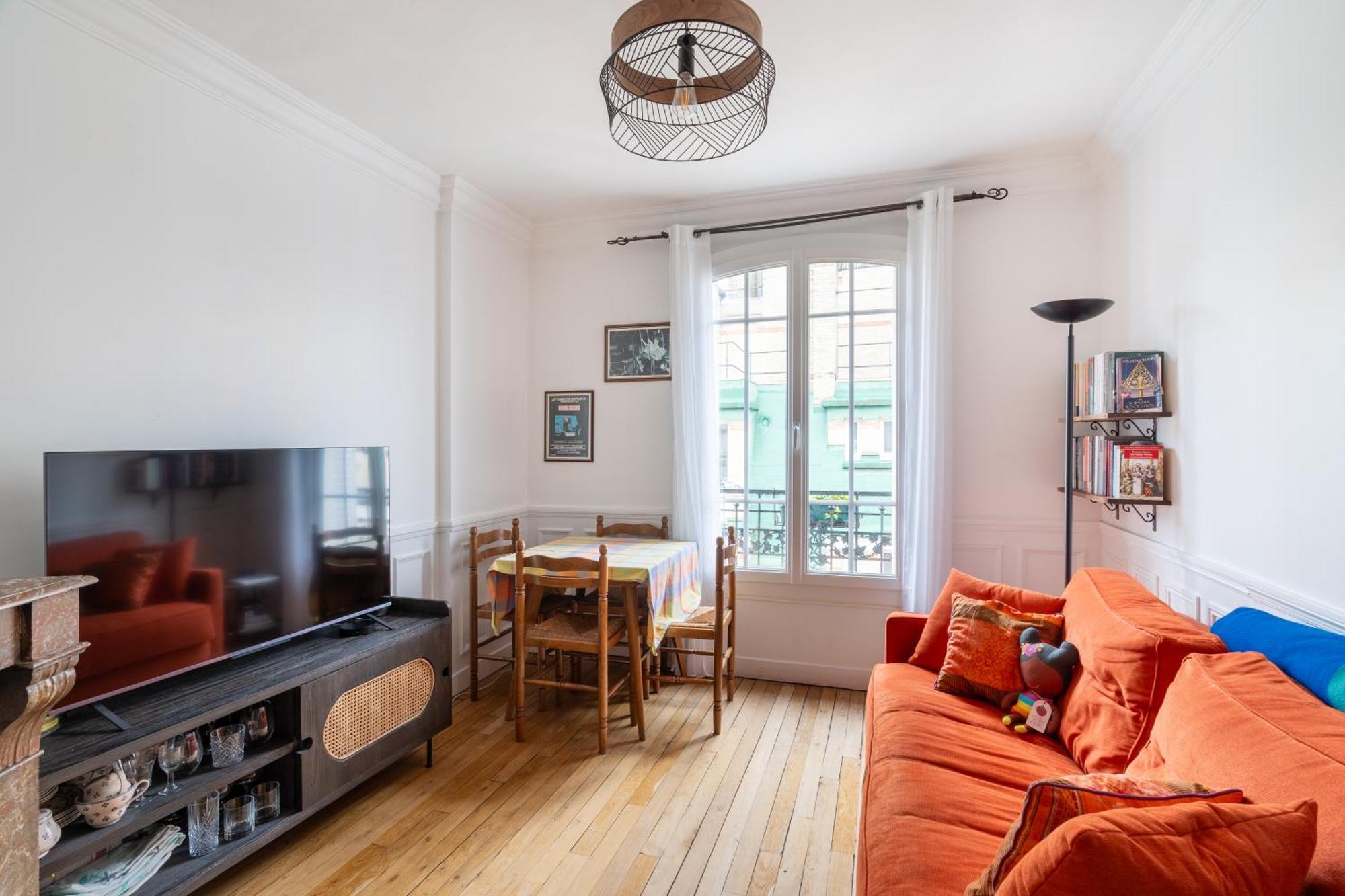 Appartamento Chic 1bd With Balcony Picpus